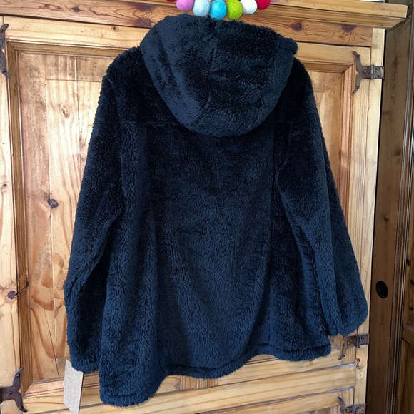 Steve Madden black teddy style snap up coat jacket. SZ.XL-1X. NWT - Picture 5 of 8